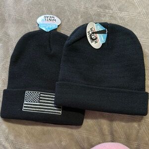 NWT Black Winter Beanie Set. Cuffed